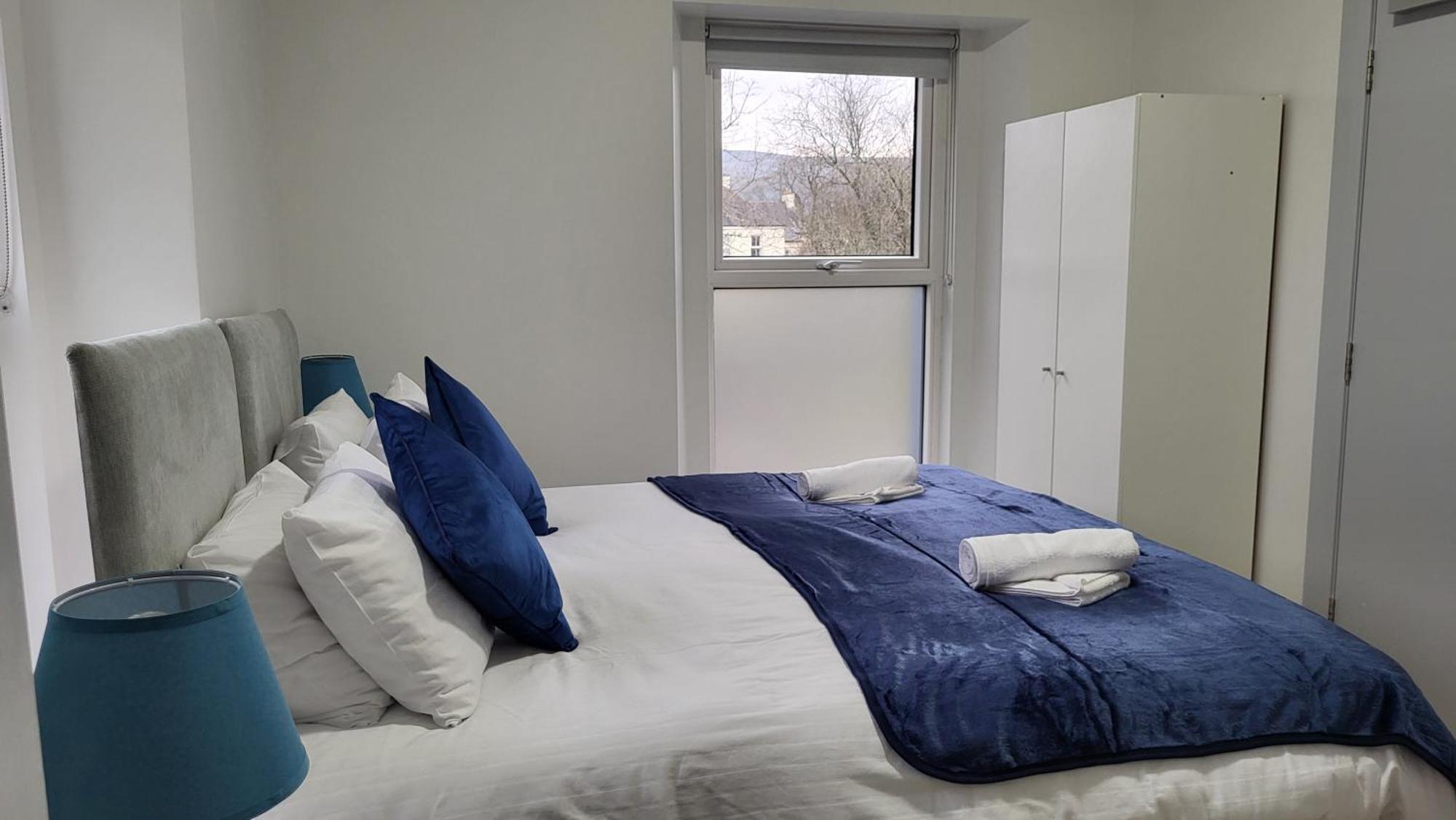 Хостел Trivia House Swanlinbar Экстерьер фото
